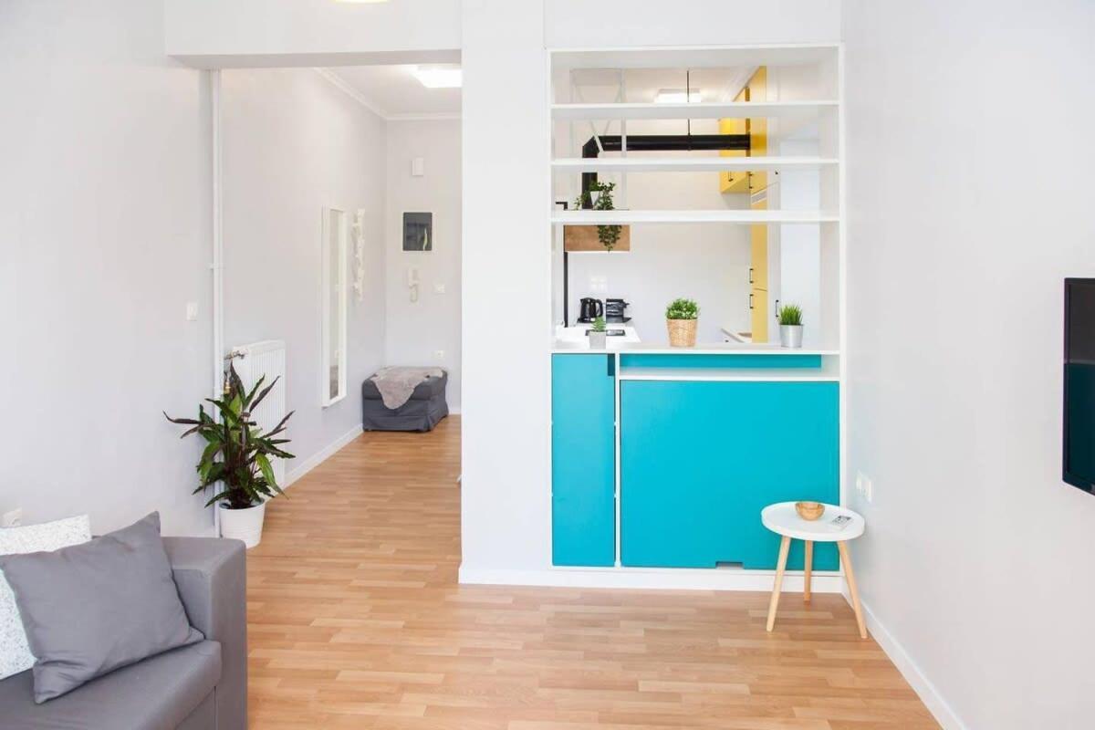 Fully Renovated, Modern Beauty In Central Athens! Extérieur photo