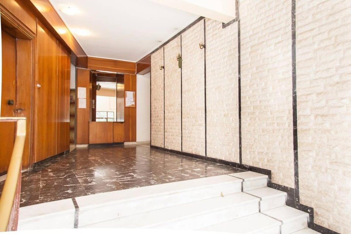 Fully Renovated, Modern Beauty In Central Athens! Extérieur photo